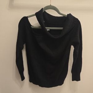 Evereve Elegant Black Off-Shoulder Sweater
